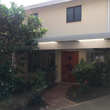 Apartamento Number Six Durban Exterior foto